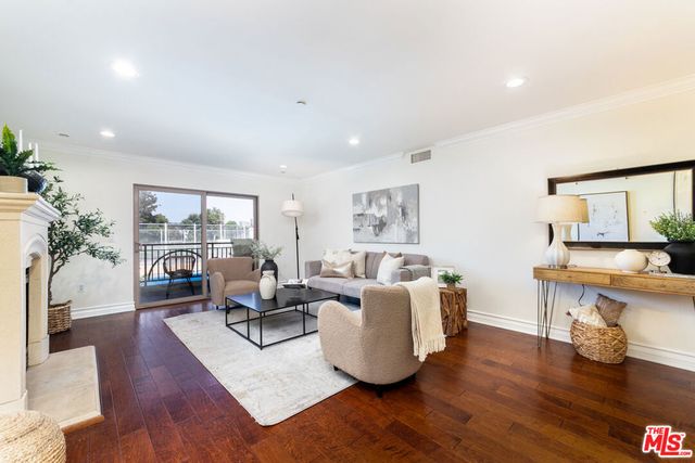 1417 S Westgate Avenue 201, Los Angeles, CA 90025