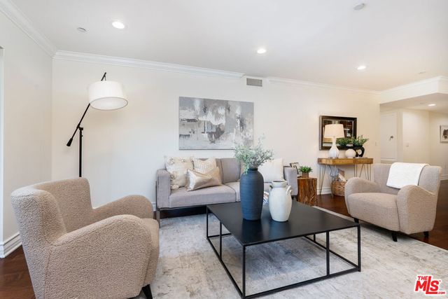1417 S Westgate Avenue 201, Los Angeles, CA 90025