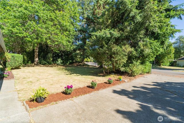 1634 Susan Court SE, Tumwater, WA 98501