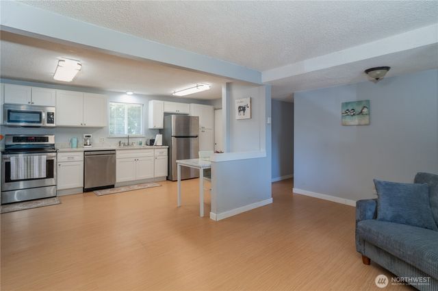 1634 Susan Court SE, Tumwater, WA 98501