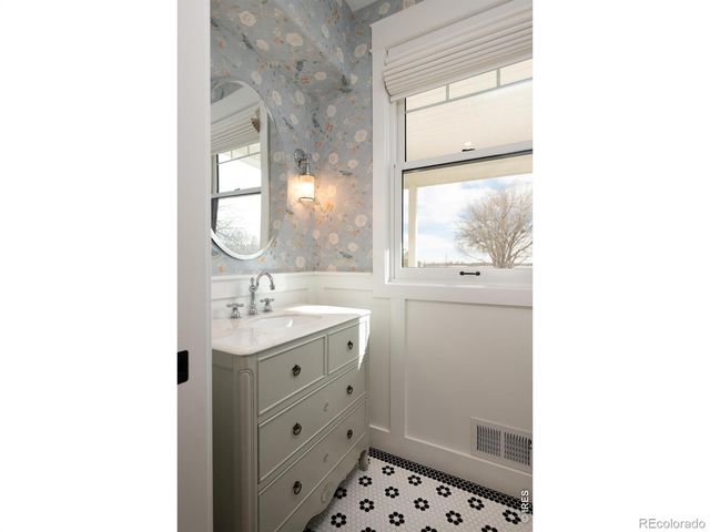 7047 Goose Point Court, Niwot, CO 80503