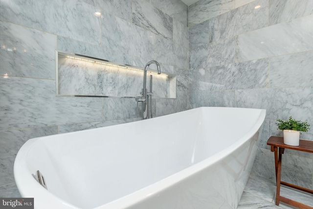 608 N 3RD ST, Philadelphia, PA 19123