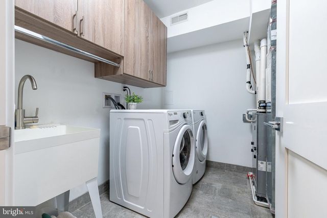 608 N 3RD ST, Philadelphia, PA 19123