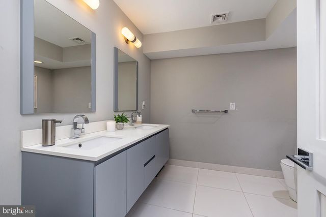 608 N 3RD ST, Philadelphia, PA 19123