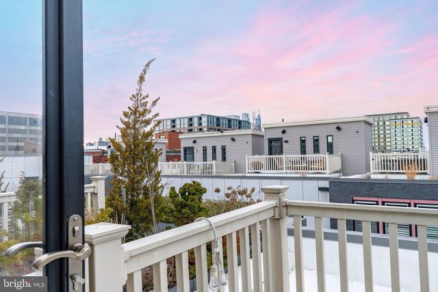 608 N 3RD ST, Philadelphia, PA 19123