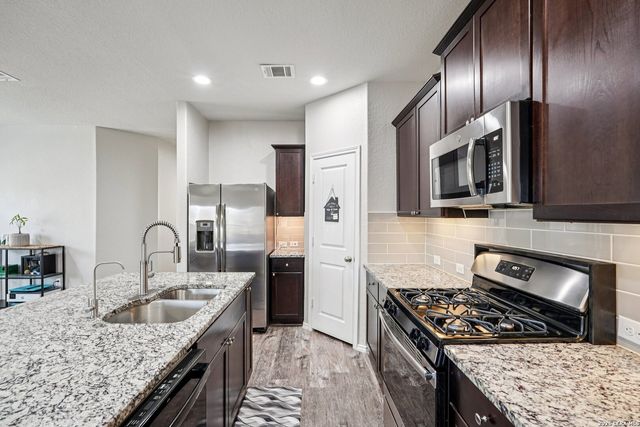 3814 Carducci Dr, Converse, TX 78109