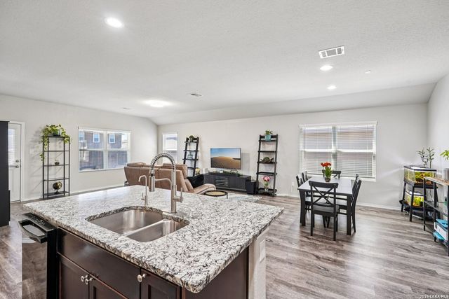 3814 Carducci Dr, Converse, TX 78109