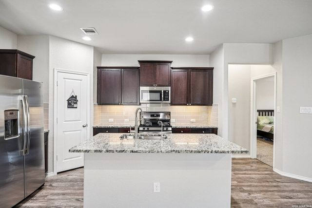 3814 Carducci Dr, Converse, TX 78109