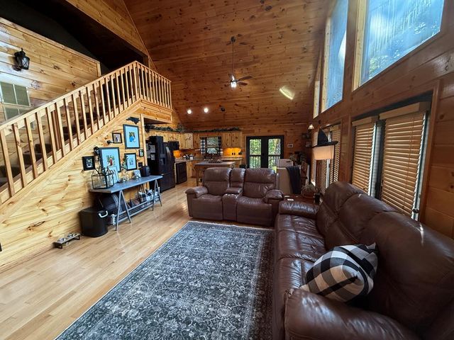 510 Victory Lane, Murphy, NC 28906