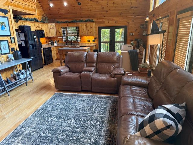 510 Victory Lane, Murphy, NC 28906