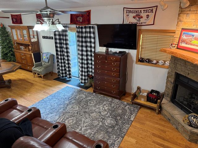 510 Victory Lane, Murphy, NC 28906