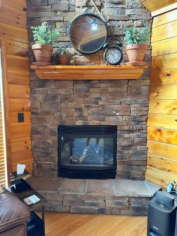 510 Victory Lane, Murphy, NC 28906