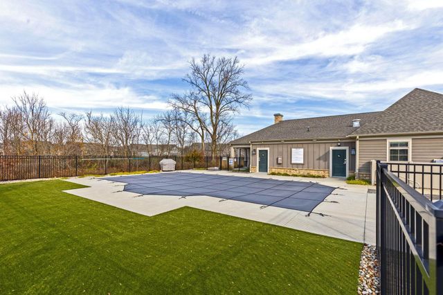 328 Restoration Drive, Delaware, OH 43015