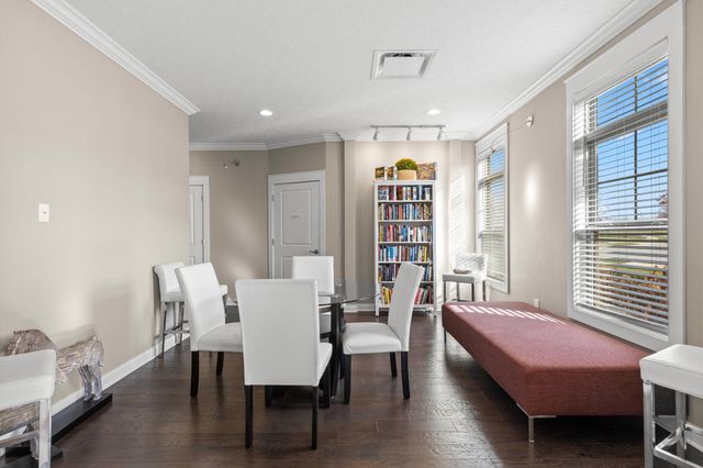 328 Restoration Drive, Delaware, OH 43015