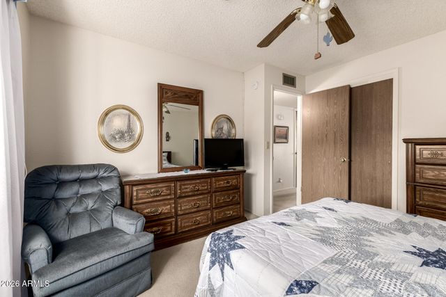 4045 E CAPRI Avenue, Mesa, AZ 85206