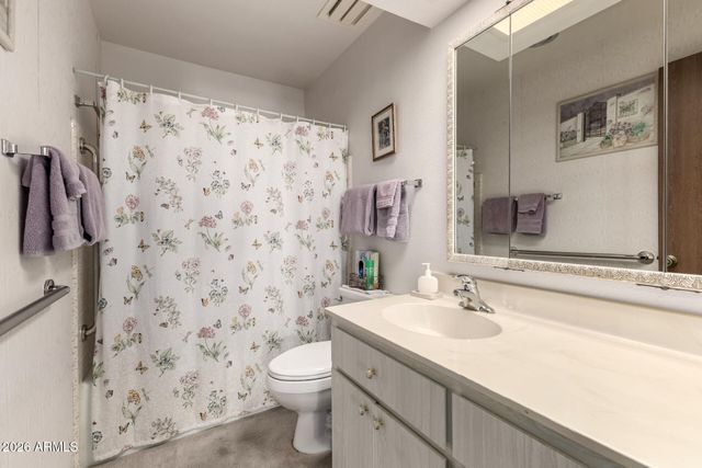 4045 E CAPRI Avenue, Mesa, AZ 85206