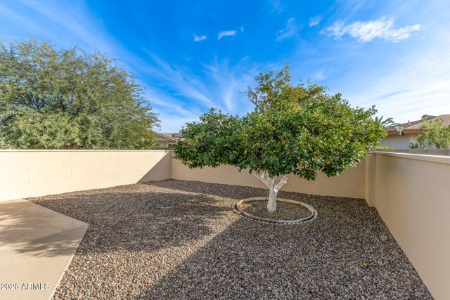 4045 E CAPRI Avenue, Mesa, AZ 85206