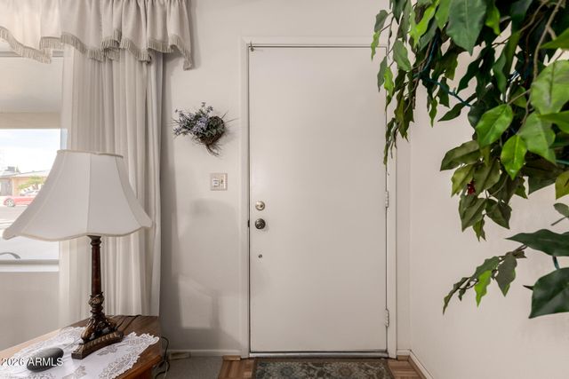 4045 E CAPRI Avenue, Mesa, AZ 85206