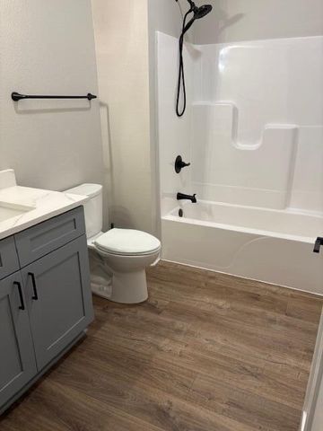 304 Riverside COURT, Theresa, WI 53091