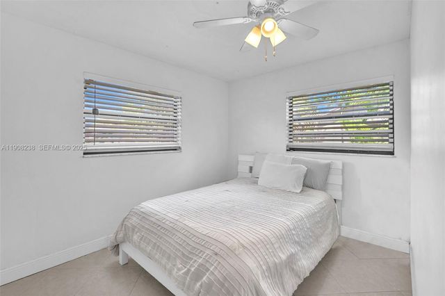 1821 SW 98th Terrace, Miramar, FL 33025