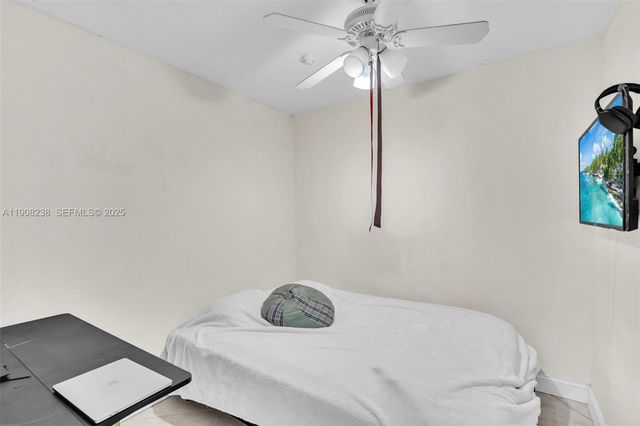 1821 SW 98th Terrace, Miramar, FL 33025