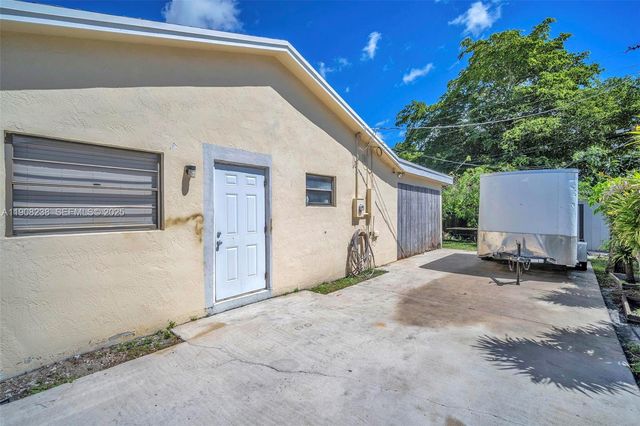 1821 SW 98th Terrace, Miramar, FL 33025