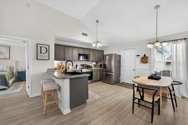 3141 Holsted Dr, Murfreesboro, TN 37128