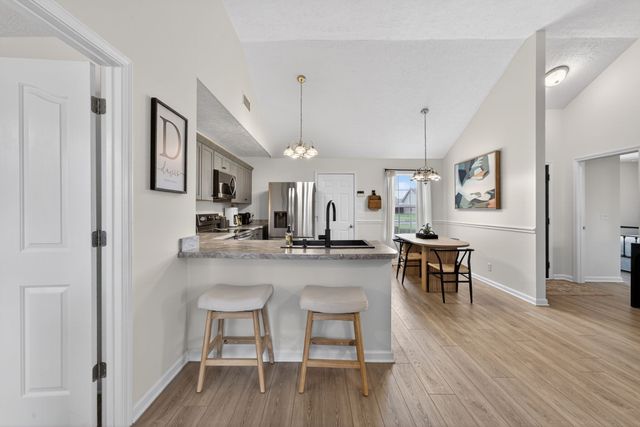 3141 Holsted Dr, Murfreesboro, TN 37128