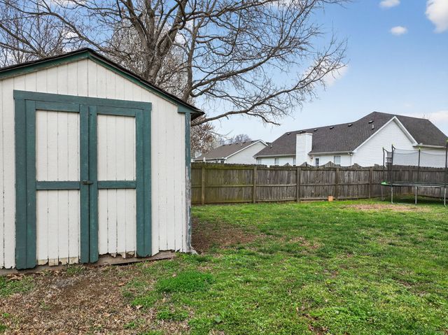 3141 Holsted Dr, Murfreesboro, TN 37128