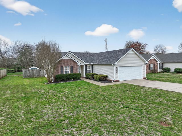 3141 Holsted Dr, Murfreesboro, TN 37128