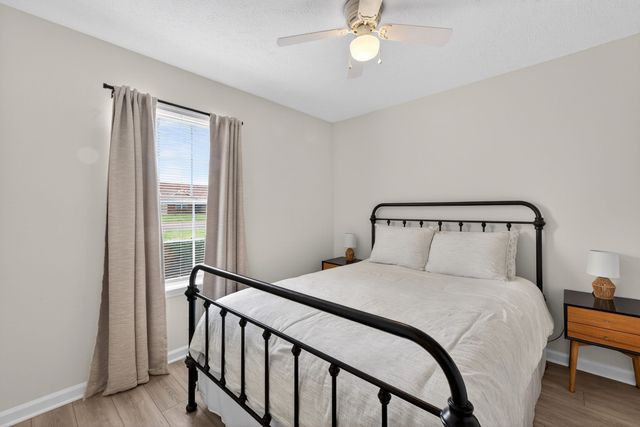 3141 Holsted Dr, Murfreesboro, TN 37128