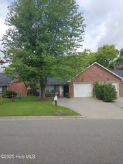 2621 Richard Drive A, Greenville, NC 27834