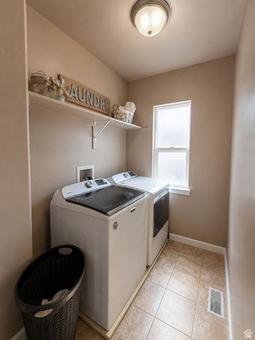 149 E CRESCENT PINE LN, Sandy, UT 84070