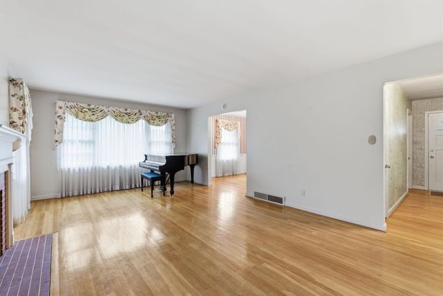 335 Andover Drive, Lexington, KY 40502