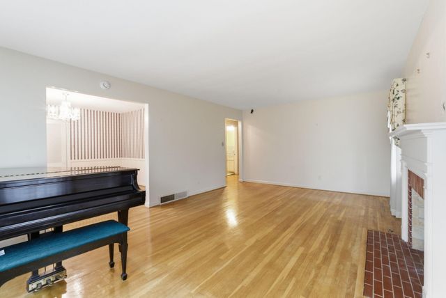 335 Andover Drive, Lexington, KY 40502