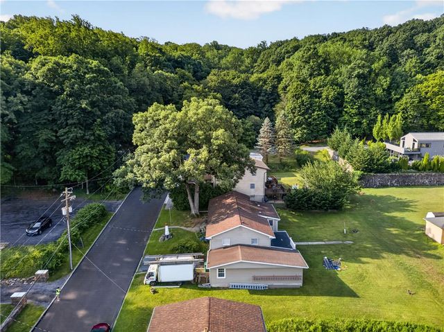 720 Lechauwecki Avenue, Fountain Hill Boro, PA 18015
