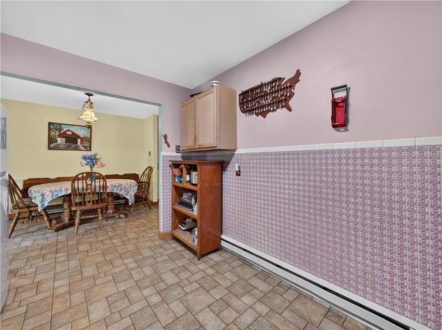 720 Lechauwecki Avenue, Fountain Hill Boro, PA 18015