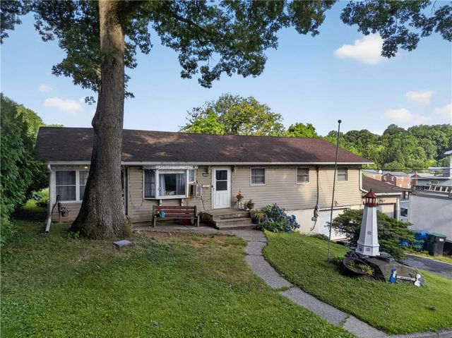720 Lechauwecki Avenue, Fountain Hill Boro, PA 18015