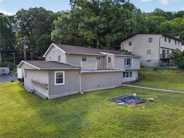 720 Lechauwecki Avenue, Fountain Hill Boro, PA 18015
