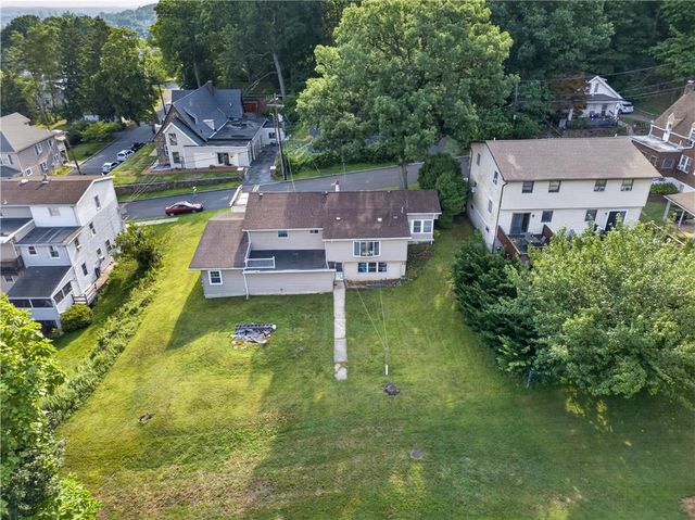 720 Lechauwecki Avenue, Fountain Hill Boro, PA 18015