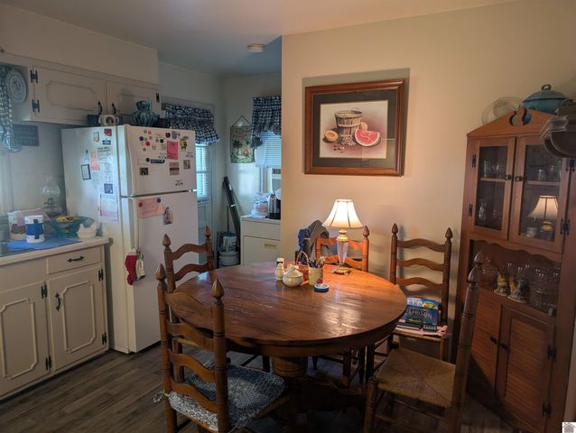 2115 Monroe St, Paducah, KY 42001