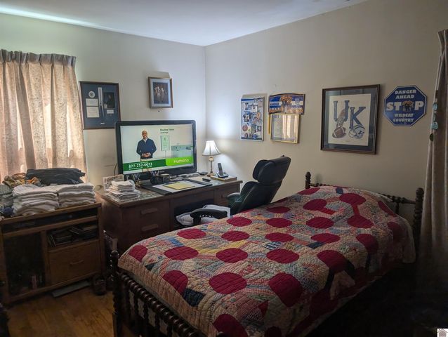 2115 Monroe St, Paducah, KY 42001