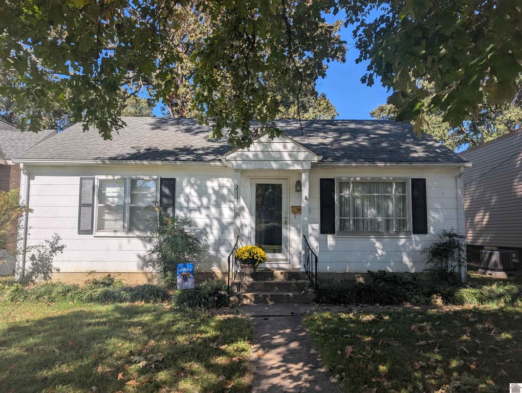 2115 Monroe St, Paducah, KY 42001