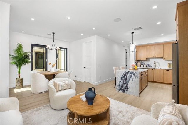 826 Sunset A, Arcadia, CA 91007