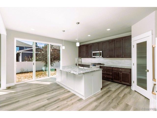 1128 N 5th St, Johnstown, CO 80534