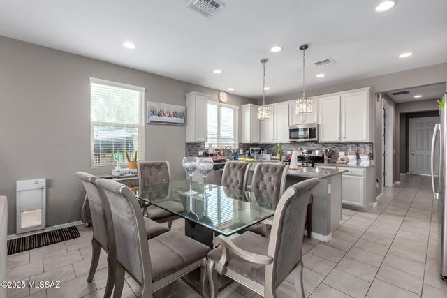 7216 S Paseo Monte De Oro, Tucson, AZ 85756