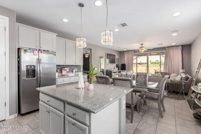 7216 S Paseo Monte De Oro, Tucson, AZ 85756