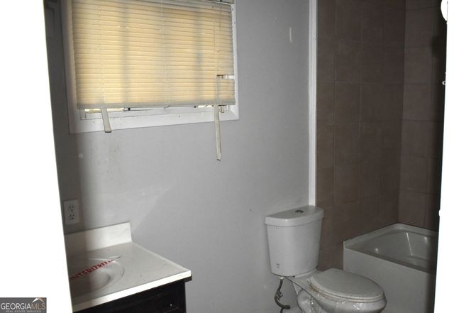 963 E Solomon Street, Griffin, GA 30223