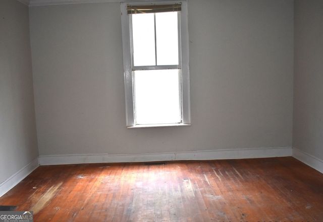 963 E Solomon Street, Griffin, GA 30223