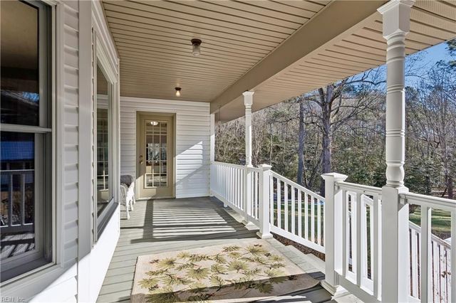 6253 Ark RD, Gloucester, VA 23061